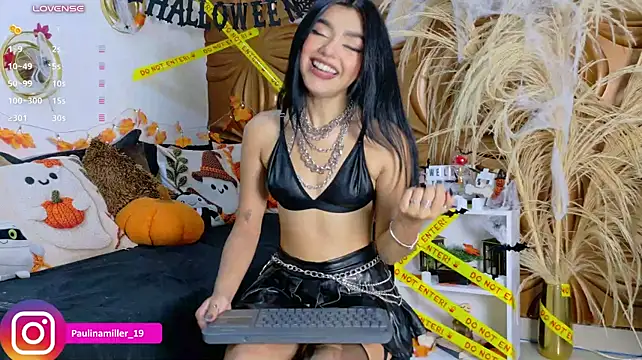 Paulinamillerr - 1ST SQUIRT OF THE DAY!