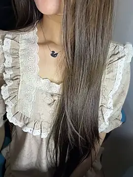 Yiyina_17 - spank ass x33🧃🧃