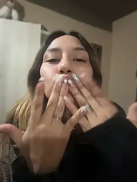 Meganfaxx - 🎁