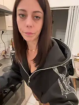 Luna_licous - 10 min full naked + LT 🎁