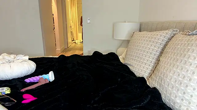 ThePaisleyRose - Naughty foot jobbb