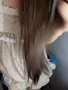 Yiyina_17 - spank ass x33🧃🧃