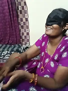 KadhalArasi