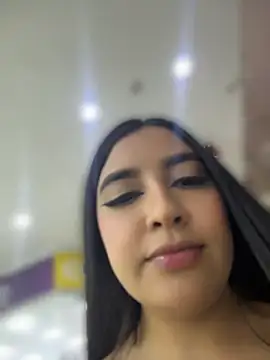 Honeyboo_ - I suck my friend's tits