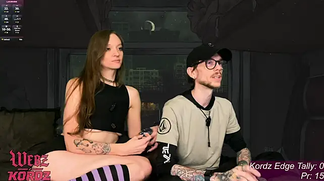 Webzandkordz - Upside downFacefuck Cumshow @ Goal!