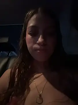 Vanneskk - My friend plays with my breasts.