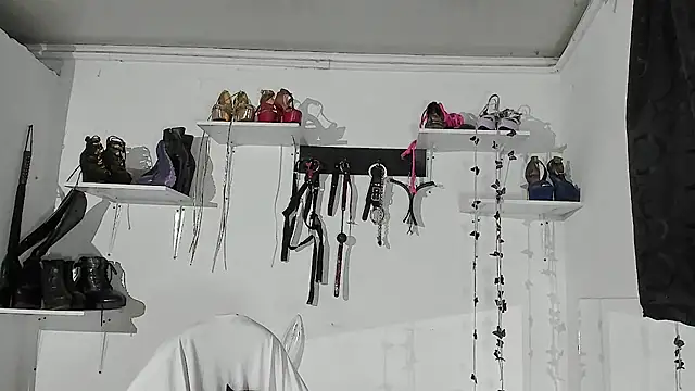 ValeryTatto - show ass