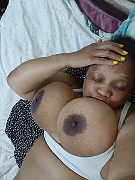 BBW123MILF - Oil ass