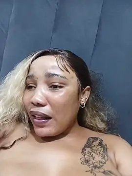 AfricanChinese24 - pussy squirt