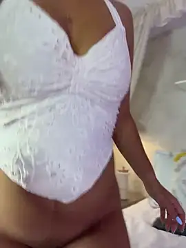 AlessiaVallmont - MACHINE fuck w DOMI on my clit