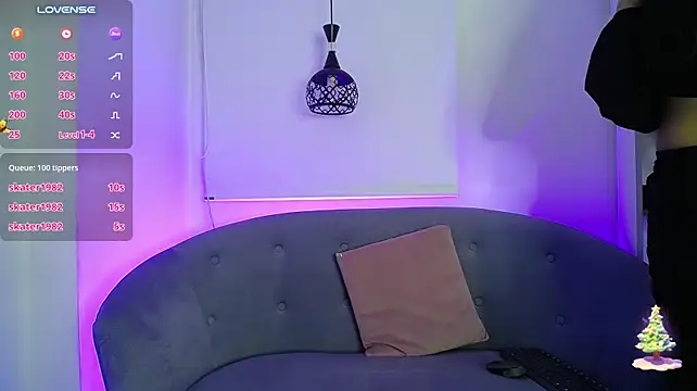 Zoe_velvet_