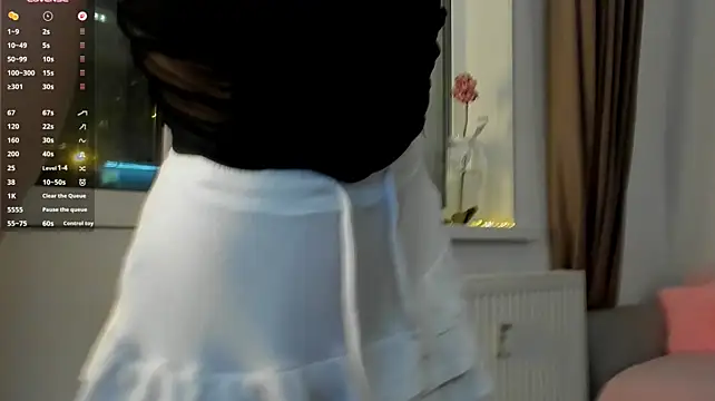 Crystal_lilith - suck dildo look at u