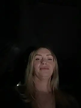 MaggieMayI - 2-3-4 fingers in slutty pussy
