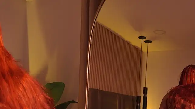 SaraLugo - Playing with my red hair ❤️‍🔥