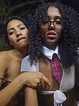 Lucia_Mcfly - 2 Girls 💦 ONE SUPER BIG SQUIRT 💦