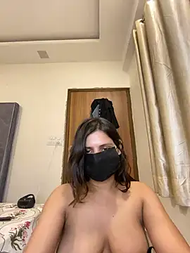 Collage_girl2 - Nud oil bobs