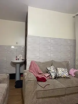 Ssexyie_juls - CLAP ASS 100 TIMES