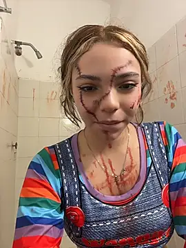 Mia_honey3 - 1 finger in my ass in doggy + control l