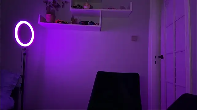 Ellarns - massage boobs