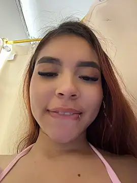 Cata_vargas - BIG SQUIRT IN THE DRESSING ROOM 💦🍆