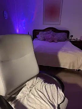SashaLiciosa_ - sexy massage whit oil on my tittles