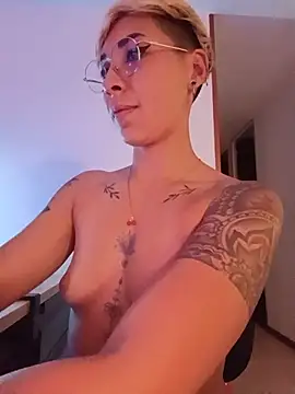 MiaMorgan_