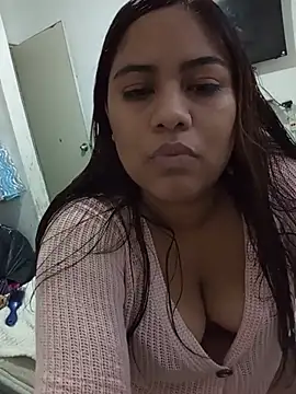 Anairad05 - Métete el juguete vaginal