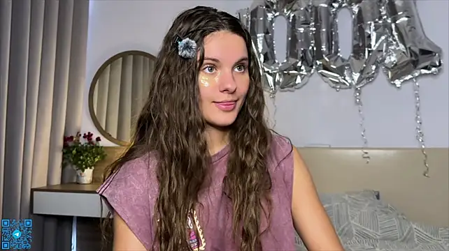 Chloemilka - Tease with panties