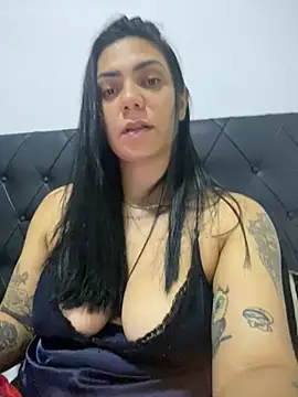 Nini_ - 2 min sentando no consolo