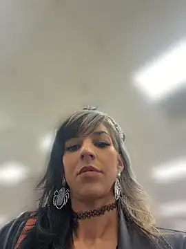 Lil_jiggly - Public bathroom