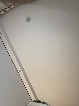 Kymberly_18 - spank your ass x 4