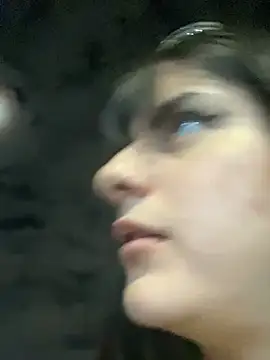 Yi_zoff - FUCK BRUSHDILDO IN BATHROOM