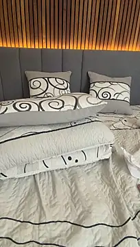 EmiilyAdams_