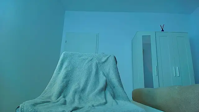Fancy_Jenn - 😻Handjob+Sloppy Blowjob😻