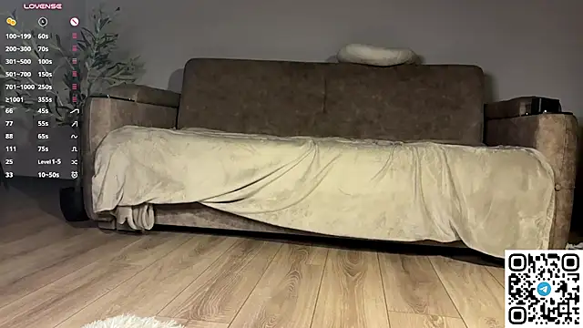 PetulaGunton - Dildo in my tight pussy🥵🥵