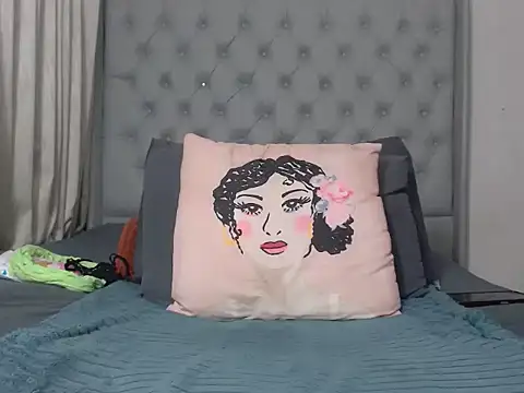 HotSexxy12 - HI GUYS TIP SO I CAN REACH THE TERGET