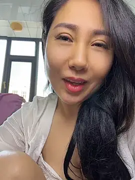 Xuemo88 - 新主播帮主播买件性感衣服谢谢宝贝们