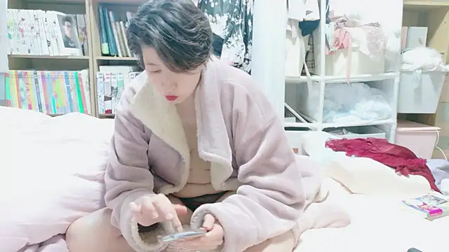 Morikawa_sayaka - ショーツ脱衣