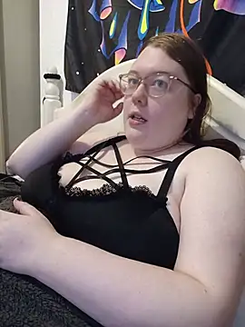 Sexycurvyemilyy - Spank ass x20💜