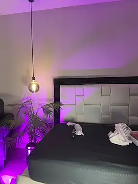 Sophie-velvet - TOTAL DESTRUCTION & SQUIRT SHOW