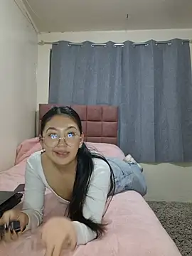 Victoria_722 - FULL NAKED X 10 MIN