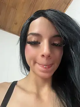 Barbie_gv - Spanks and put finger in ass