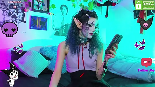 Bluedarkelf888 - rubb my clitoris