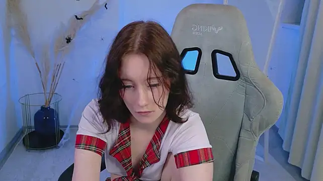Monica_Sky - Slap booty in doggy