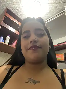 NaraAndNyla - Kiss hot lesbian in store ❤️‍🔥🫣