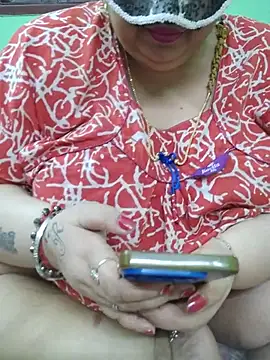 Tamil-mayasri - ass flash