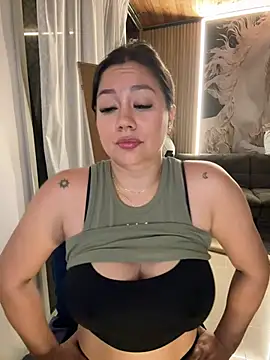 ValeryGrey - Worship my breasts massage them 🥵+🎁LT