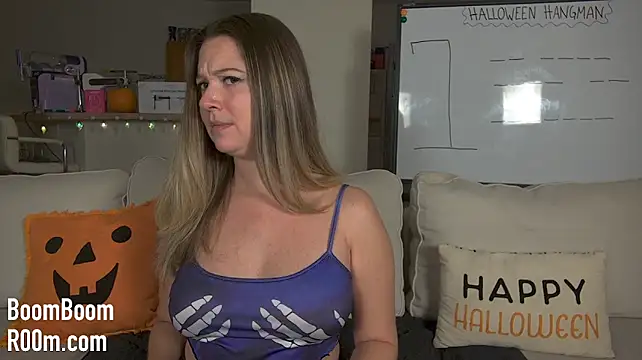 Boomboomr00m - Naked Domi + Cum Countdown