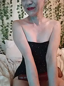 YukiLeii - 🌺Fully naked