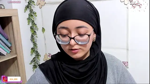 Aysel_elid - fuck my small pussy small penis